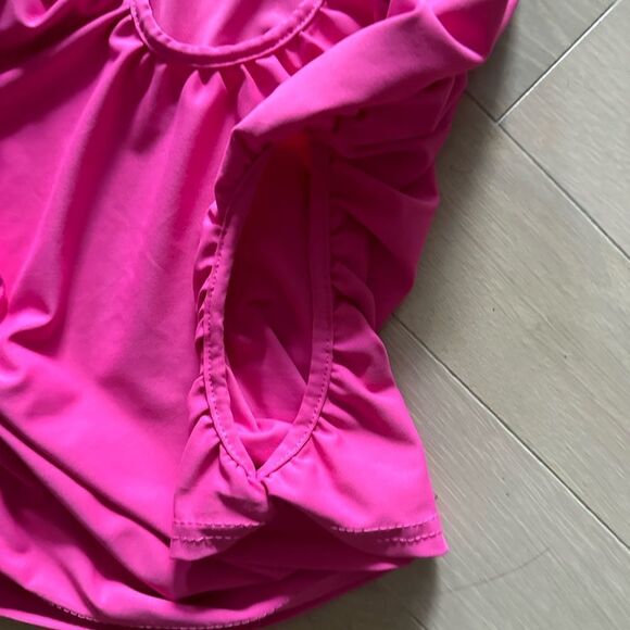 PLT pink keyhole cutout tank top - Picture 2 of 3